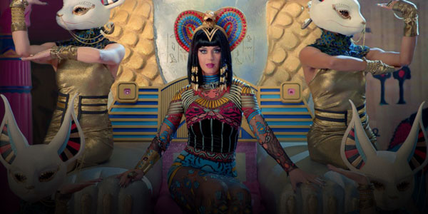 Confirmed: Katy Perry to Headline 2015 Super Bowl Halftime Show 