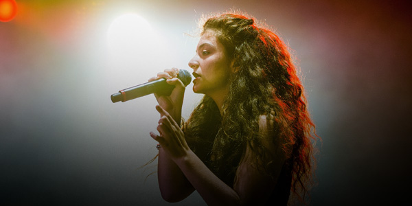 San Francisco Radio Stations Ban Lorde’s “Royals” Until the World Series Is Over
