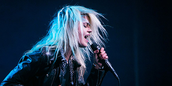 Alison Mosshart/Eric Arjes' 