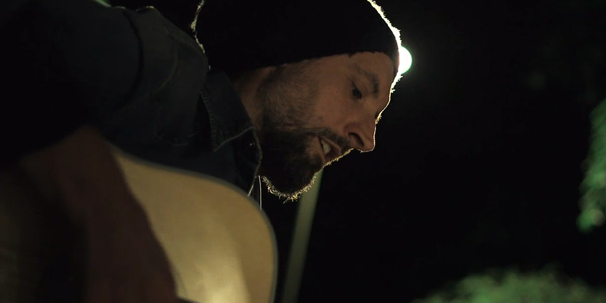 Watch Fink Strum His Way Through 